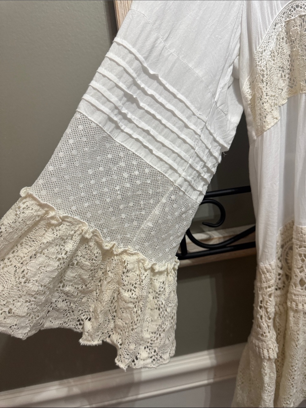 Ivory Crochet Lace Boho Tunic L - Picture 5 of 13